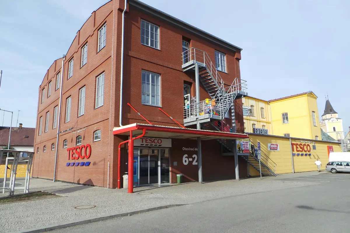 Tesco Supermarket